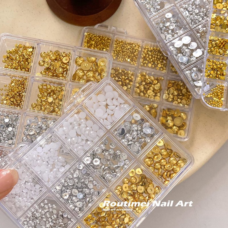 PERLE - 12 Grids/Box Gold Silver for Nail 3D